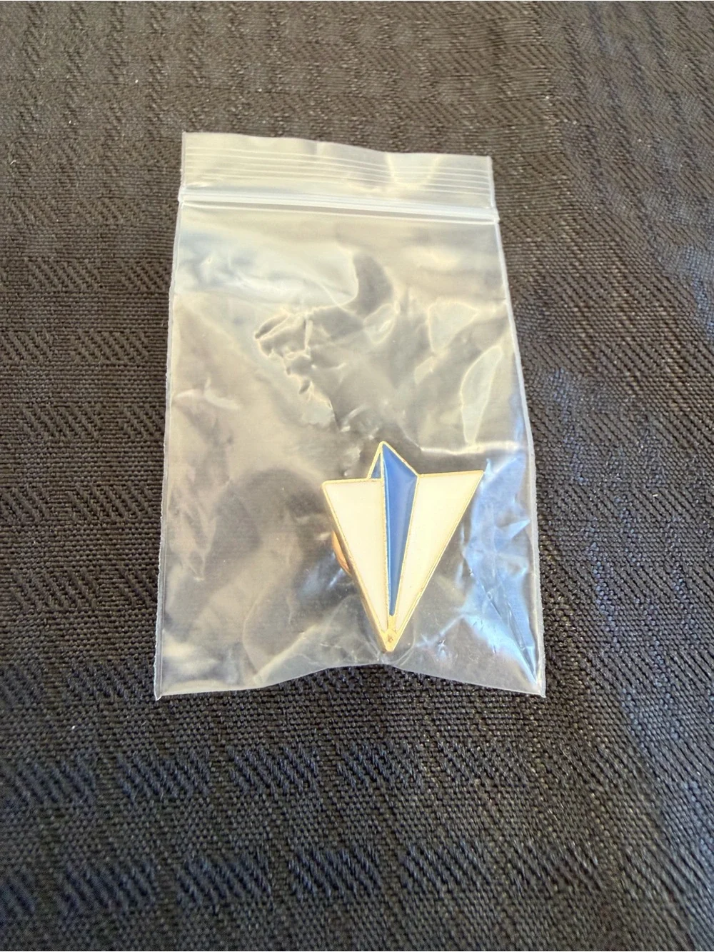 Paper Airplabe Brooch NEW!